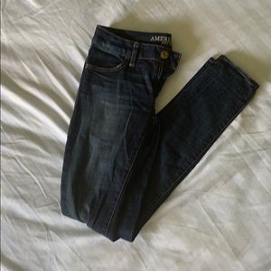 American Eagle Skinny Jeans size 2